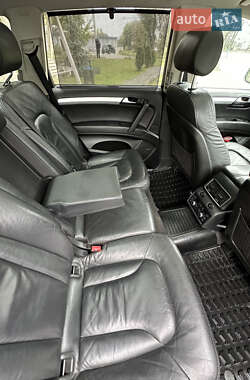 Внедорожник / Кроссовер Audi Q7 2007 в 