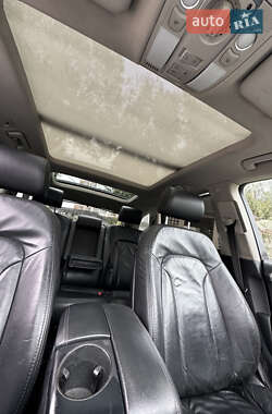 Внедорожник / Кроссовер Audi Q7 2007 в 