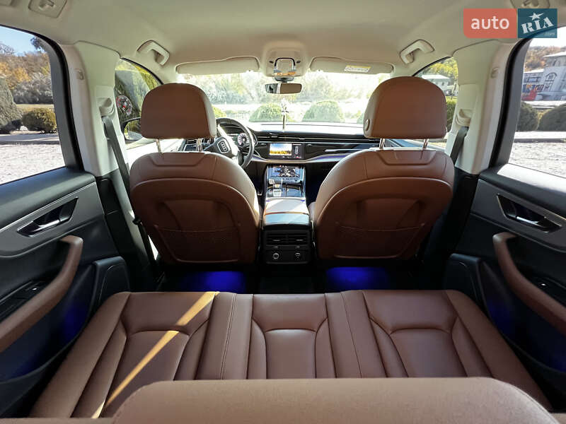 Внедорожник / Кроссовер Audi Q7 2021 в Днепре