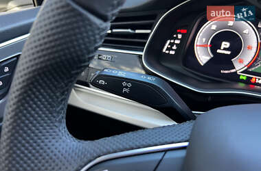 Внедорожник / Кроссовер Audi Q7 2021 в 