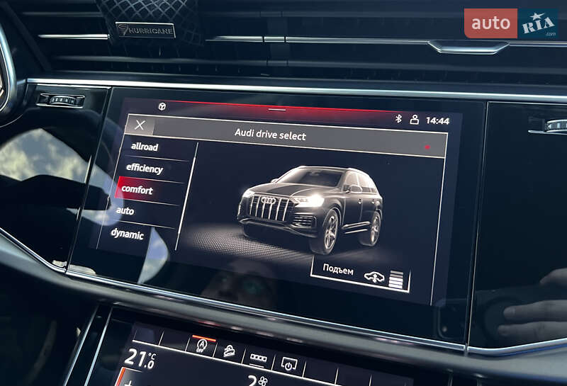 Внедорожник / Кроссовер Audi Q7 2021 в Днепре