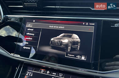 Внедорожник / Кроссовер Audi Q7 2021 в 