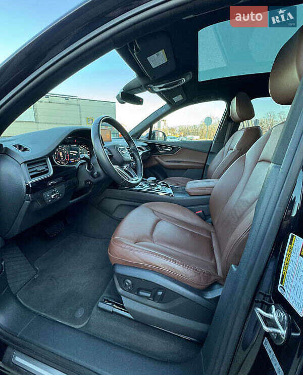 Внедорожник / Кроссовер Audi Q7 2017 в Киеве