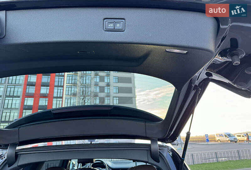 Внедорожник / Кроссовер Audi Q7 2017 в Киеве
