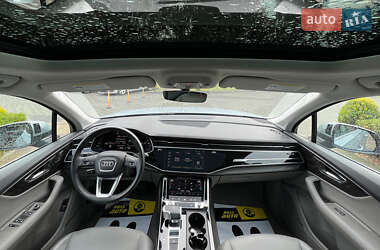Внедорожник / Кроссовер Audi Q7 2022 в 