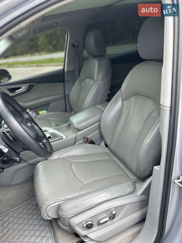 Внедорожник / Кроссовер Audi Q7 2016 в Сарнах фото 12 Внедорожник / Кроссовер Audi Q7 2016 в Сарнах