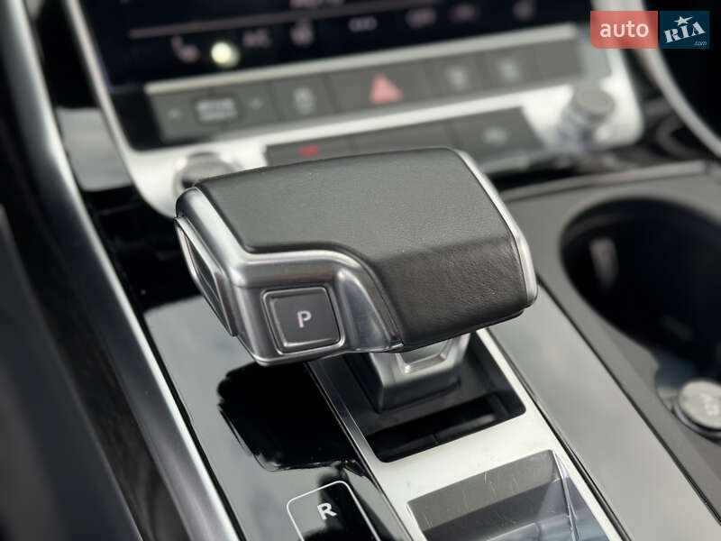 Внедорожник / Кроссовер Audi Q7 2020 в Днепре