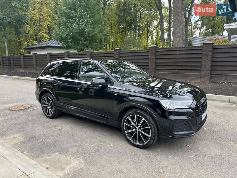 Внедорожник / Кроссовер Audi Q7 2020 в Киеве фото 6 Внедорожник / Кроссовер Audi Q7 2020 в Киеве