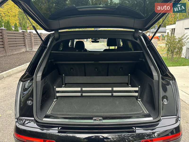 Внедорожник / Кроссовер Audi Q7 2020 в Киеве фото 15 Внедорожник / Кроссовер Audi Q7 2020 в Киеве
