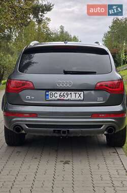 Позашляховик / Кросовер Audi Q7 2011 в 