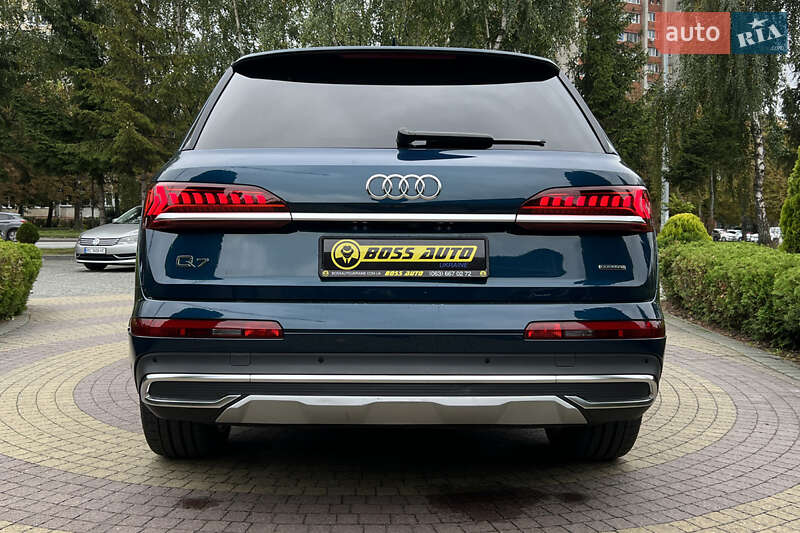 Позашляховик / Кросовер Audi Q7 2020 в Львові