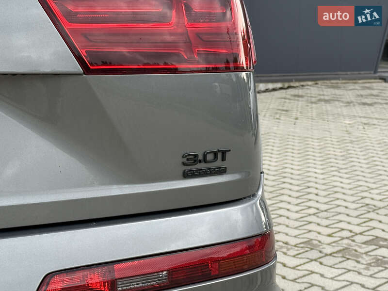 Внедорожник / Кроссовер Audi Q7 2016 в Львове