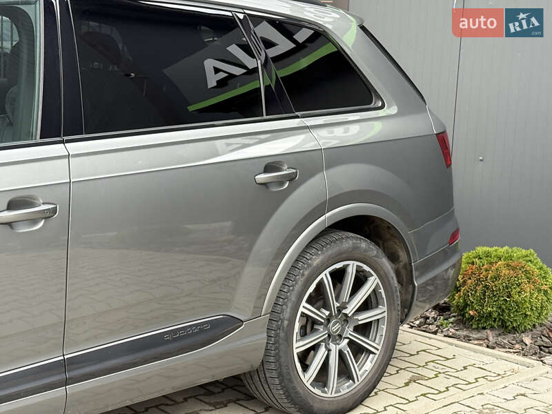 Внедорожник / Кроссовер Audi Q7 2016 в Львове