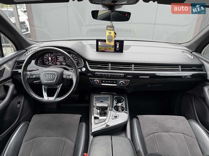 Внедорожник / Кроссовер Audi Q7 2016 в Львове