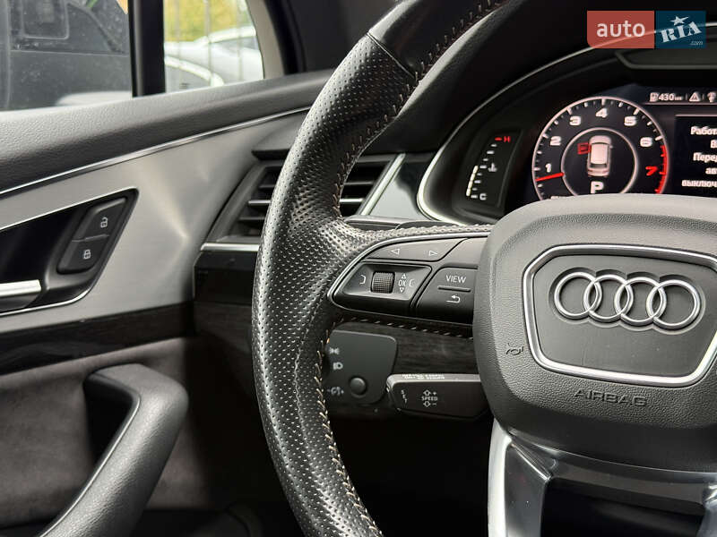 Внедорожник / Кроссовер Audi Q7 2016 в Львове