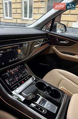 Внедорожник / Кроссовер Audi Q7 2019 в Львове