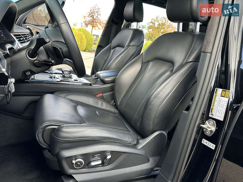 Внедорожник / Кроссовер Audi Q7 2018 в Кривом Роге