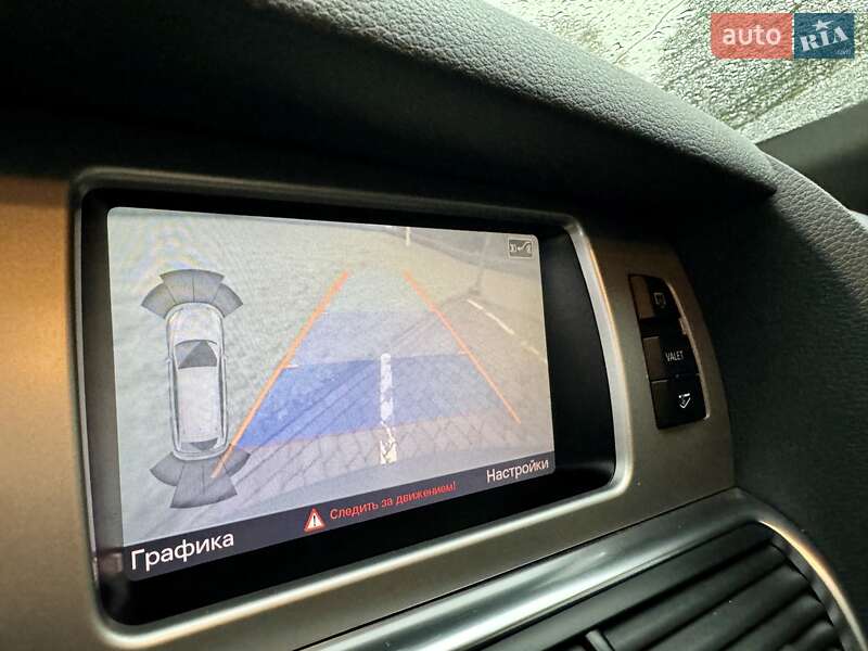 Позашляховик / Кросовер Audi Q7 2011 в Чернівцях