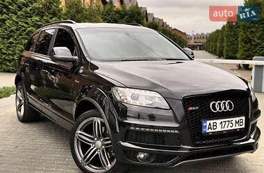 Позашляховик / Кросовер Audi Q7 2014 в 