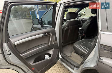 Позашляховик / Кросовер Audi Q7 2006 в 