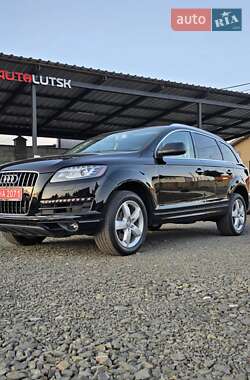 Позашляховик / Кросовер Audi Q7 2014 в 