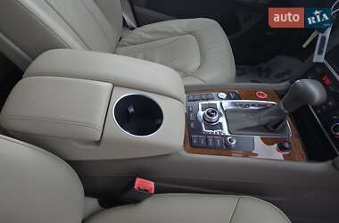 Позашляховик / Кросовер Audi Q7 2014 в 