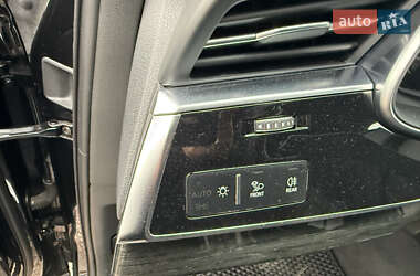 Внедорожник / Кроссовер Audi Q7 2021 в 
