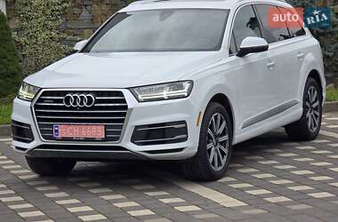 Внедорожник / Кроссовер Audi Q7 2017 в 