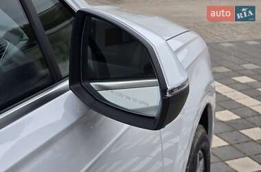 Внедорожник / Кроссовер Audi Q7 2017 в 