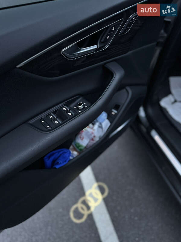 Внедорожник / Кроссовер Audi Q7 2020 в Виннице