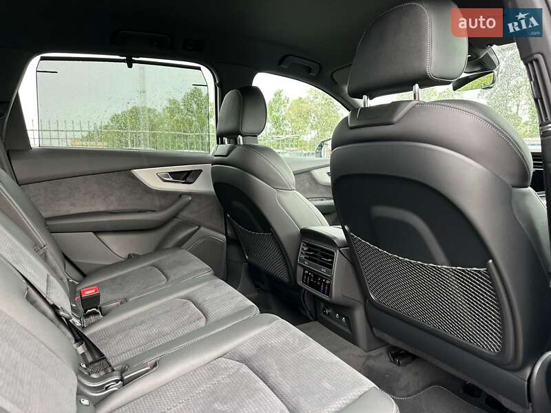Позашляховик / Кросовер Audi Q7 2025 в Києві фото 42 Позашляховик / Кросовер Audi Q7 2025 в Києві