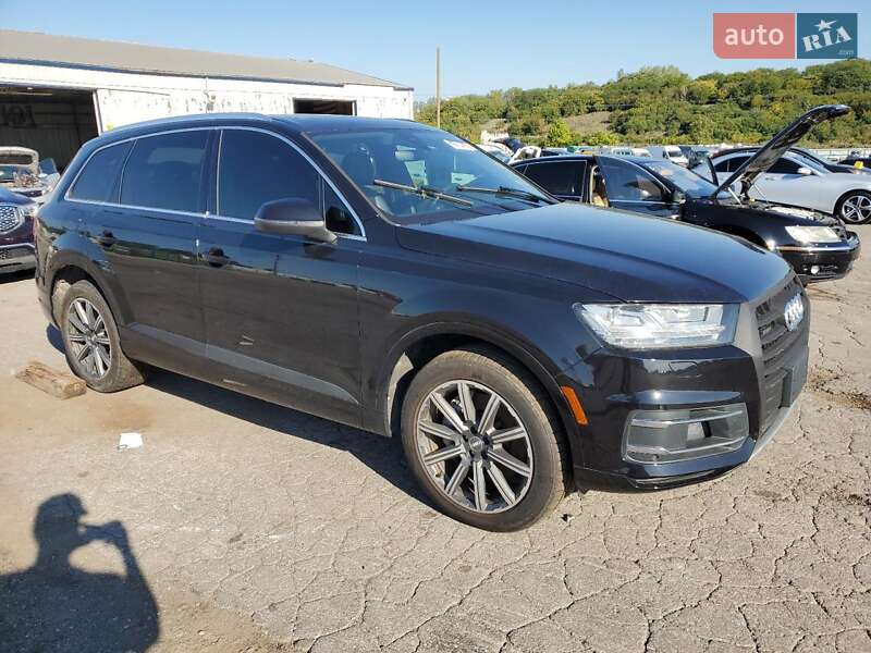 Внедорожник / Кроссовер Audi Q7 2017 в Киеве