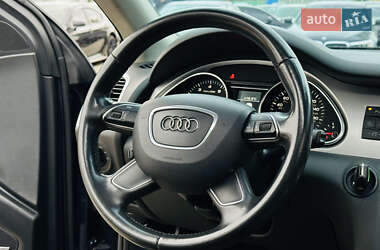 Внедорожник / Кроссовер Audi Q7 2012 в 