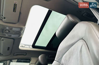 Внедорожник / Кроссовер Audi Q7 2012 в 