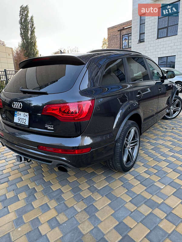 Позашляховик / Кросовер Audi Q7 2013 в Кременчуці