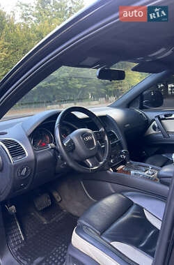 Позашляховик / Кросовер Audi Q7 2007 в 