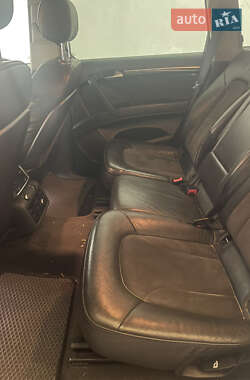 Внедорожник / Кроссовер Audi Q7 2011 в 