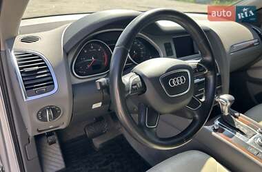 Внедорожник / Кроссовер Audi Q7 2011 в 