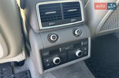 Внедорожник / Кроссовер Audi Q7 2011 в 