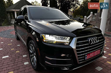 Внедорожник / Кроссовер Audi Q7 2018 в 