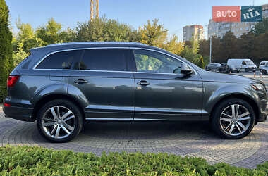 Позашляховик / Кросовер Audi Q7 2014 в 