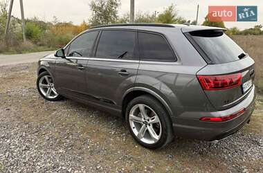 Внедорожник / Кроссовер Audi Q7 2019 в 