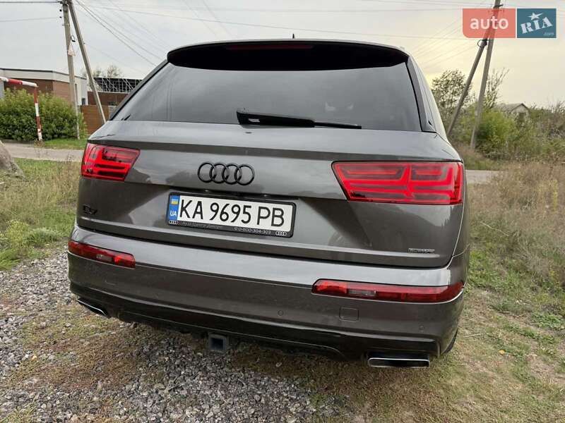 Внедорожник / Кроссовер Audi Q7 2019 в Днепре фото 12 Внедорожник / Кроссовер Audi Q7 2019 в Днепре