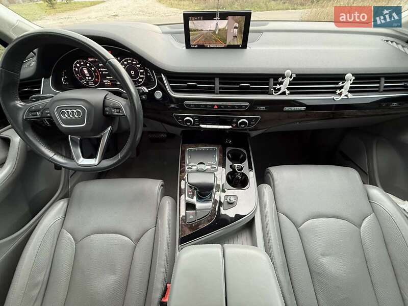 Внедорожник / Кроссовер Audi Q7 2019 в Днепре фото 16 Внедорожник / Кроссовер Audi Q7 2019 в Днепре