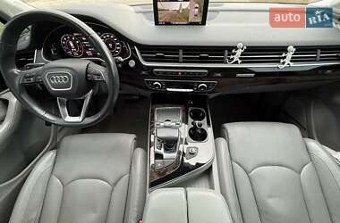 Внедорожник / Кроссовер Audi Q7 2019 в 