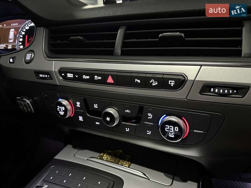 Внедорожник / Кроссовер Audi Q7 2016 в Днепре