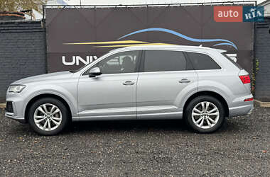 Позашляховик / Кросовер Audi Q7 2017 в 