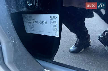 Позашляховик / Кросовер Audi Q7 2017 в 