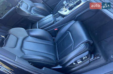 Позашляховик / Кросовер Audi Q7 2017 в 