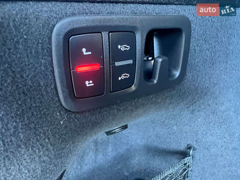 Внедорожник / Кроссовер Audi Q7 2017 в Тернополе